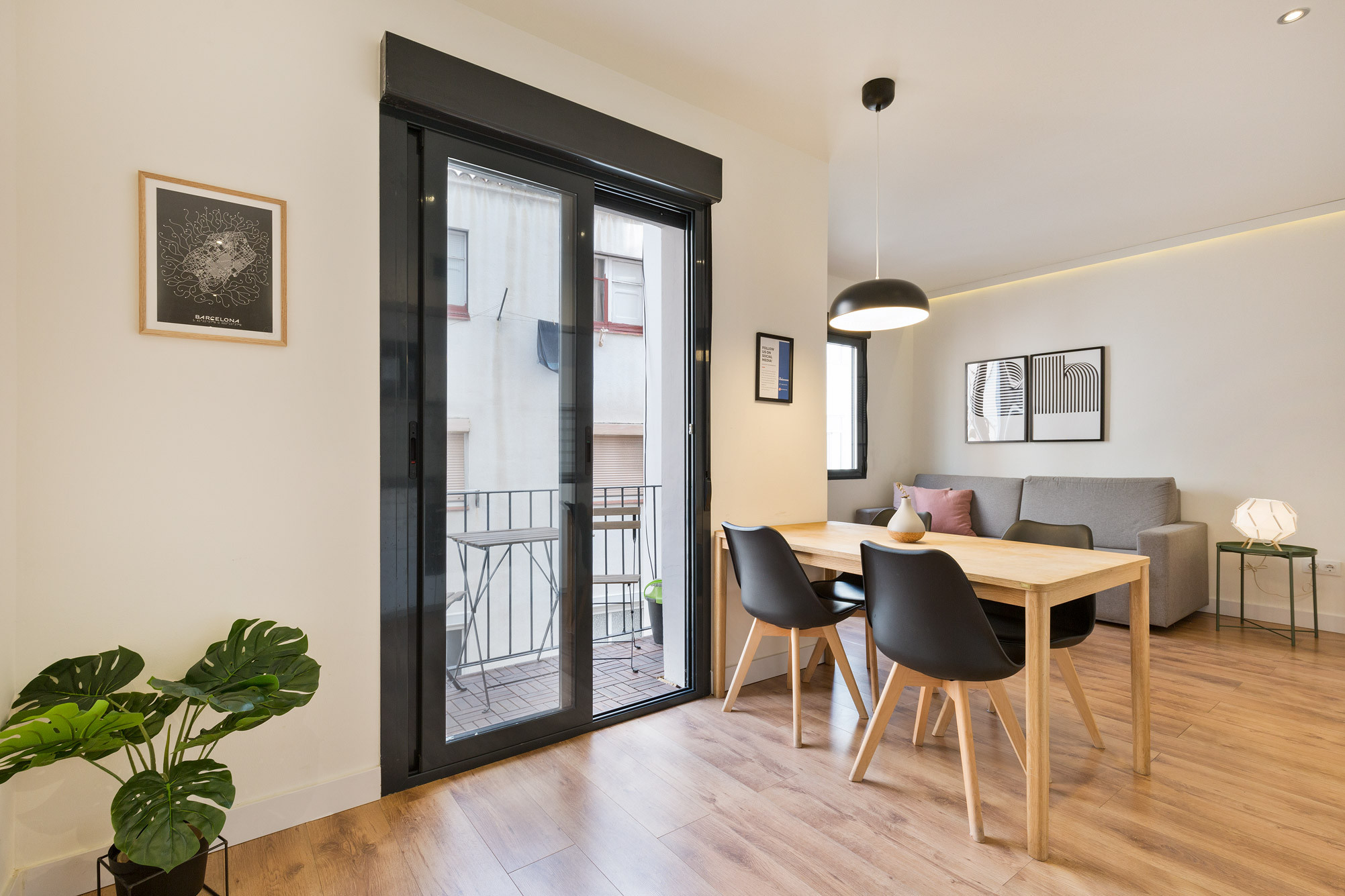 Urban Chill | Family Apartment — L'Hospitalet de Llobregat, Catalunya — vacation rental