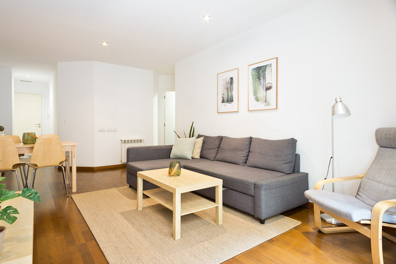 Les Corts | 1-Bedroom Apartment with Balcony — Barcelona, Catalunya — vacation rental