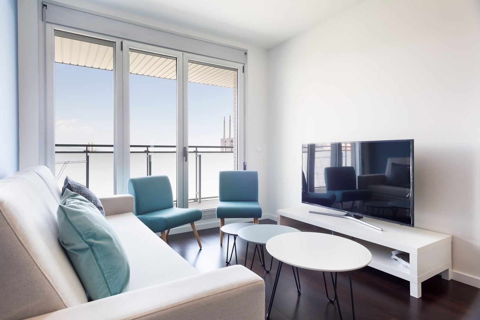 Port Forum | 3-Bedroom Apartment w/ Balcony — Sant Adrià de Besòs, Catalunya — vacation rental