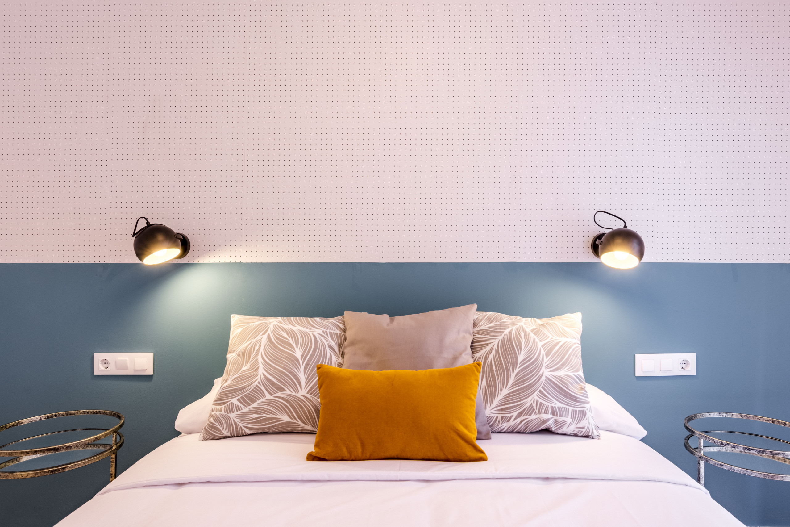 Style | 3-Bedroom Apartment with Terrace  — Madrid, Comunidad de Madrid — vacation rental