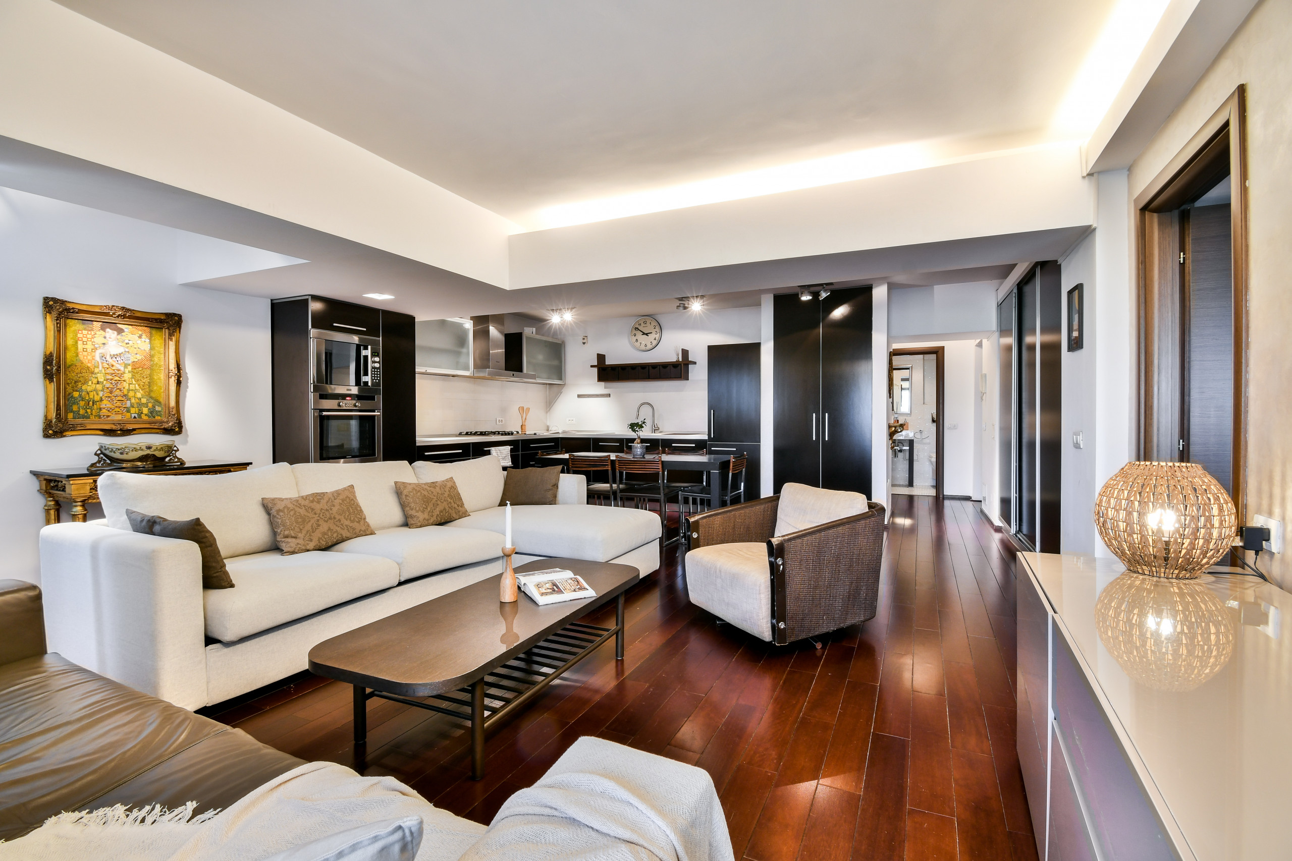 Unirii Center | 2-Bedroom Apartment — Bucharest, Bucharest — vacation rental